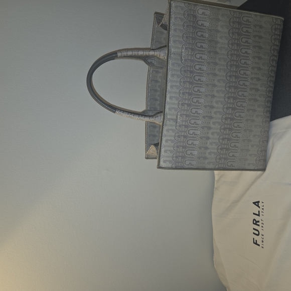 Furla Floral Embroidered Large Opportunity Bag - Picture 3 of 5